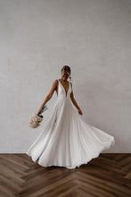 Load image into Gallery viewer, Made With Love - Lucy V2 - Size 8 Sample Sale Dress