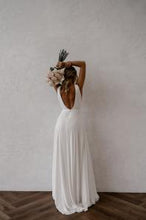 Load image into Gallery viewer, Made With Love - Lucy V2 - Size 8 Sample Sale Dress