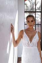 Load image into Gallery viewer, Made With Love - Harlow V2 - Size 12 Sample Sale Dress