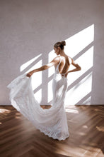 Load image into Gallery viewer, Made With Love - Harlow V2 - Size 12 Sample Sale Dress