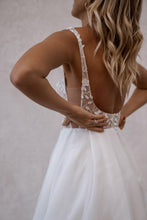 Load image into Gallery viewer, Made With Love - Huxley Flowy - Size 10 - Ivory- Sample Sale Dress