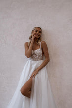 Load image into Gallery viewer, Made With Love - Huxley Flowy - Size 10 - Ivory- Sample Sale Dress