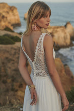 Load image into Gallery viewer, Rembo Styling Gown - Piu Bella - Size 12, Ivory