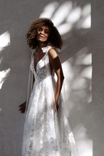 Load image into Gallery viewer, Made With Love - Elsie Flowy in Ivory Size 10 - Sample Sale Dress