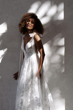 Load image into Gallery viewer, Made With Love - Elsie Flowy in Ivory Size 10 - Sample Sale Dress
